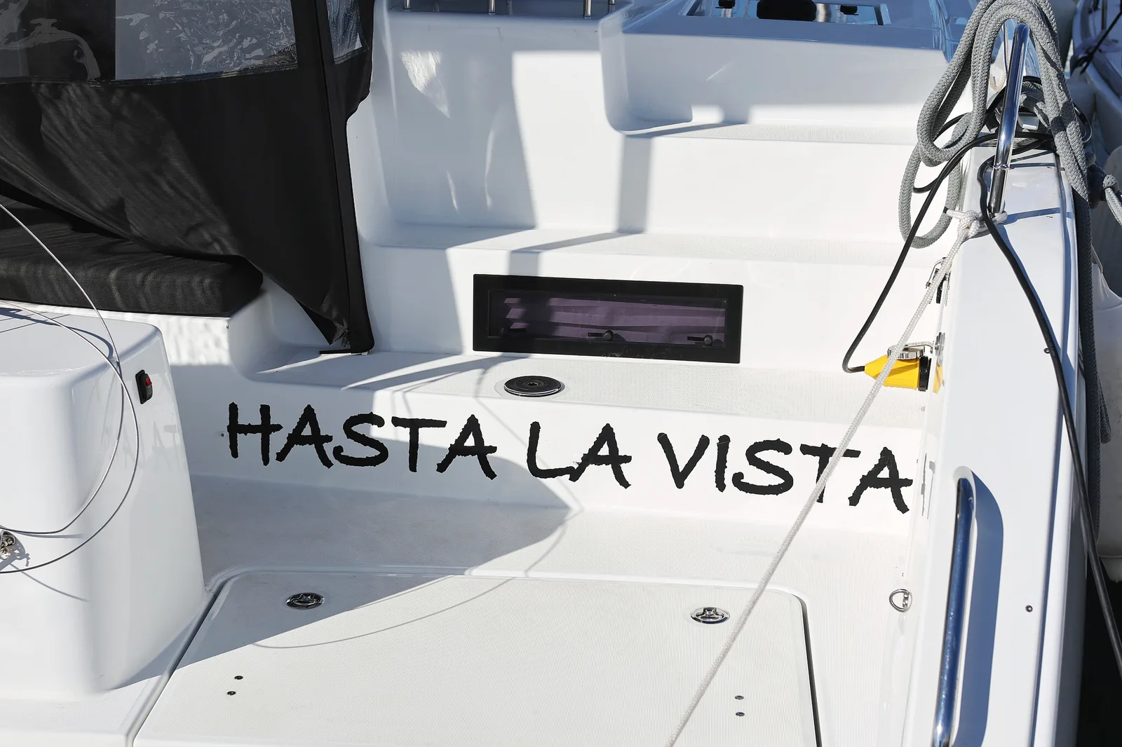 HASTA LA VISTA