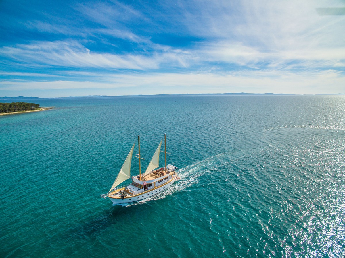 ADRIATIC BREEZE