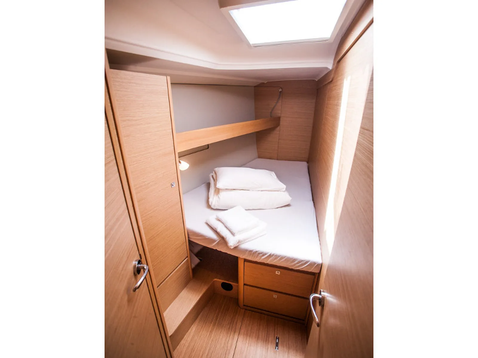 MADICKEN (new sails 2024., air condition)