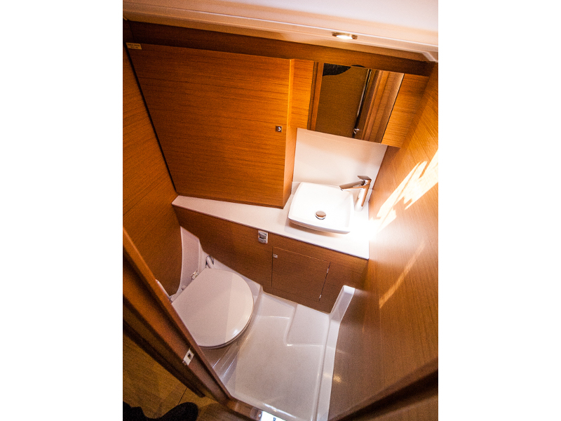 MALIN (owner version, new sails 2024., air condition, generator)