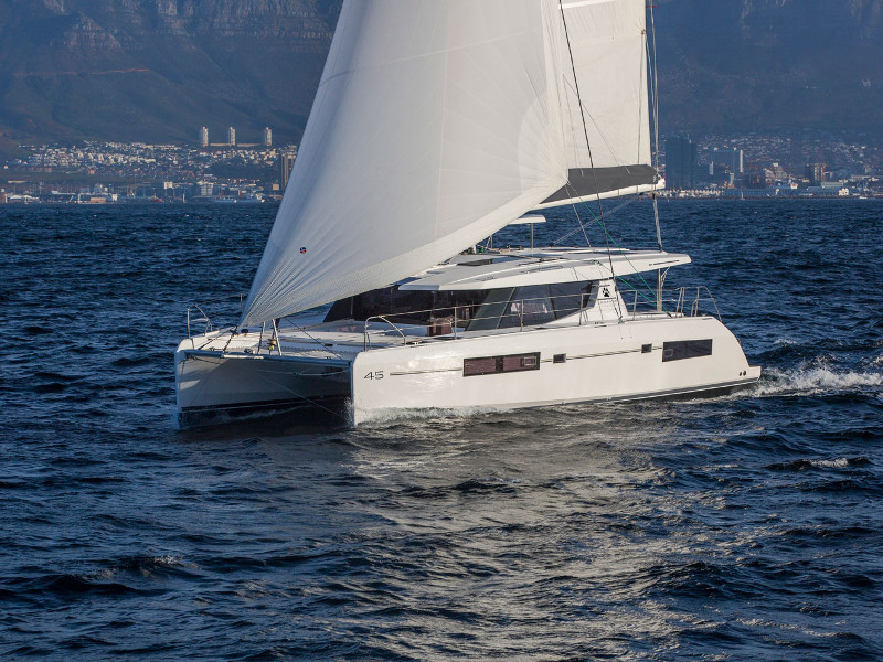 Moorings 4500L/10 Crewed
