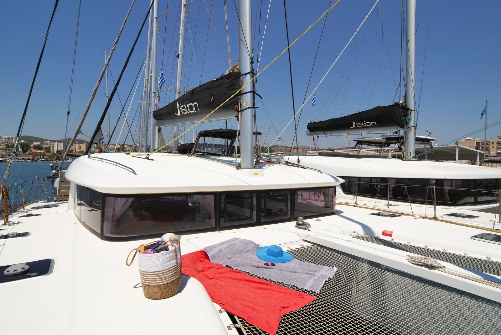 Callisto L400