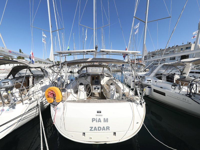PIA M