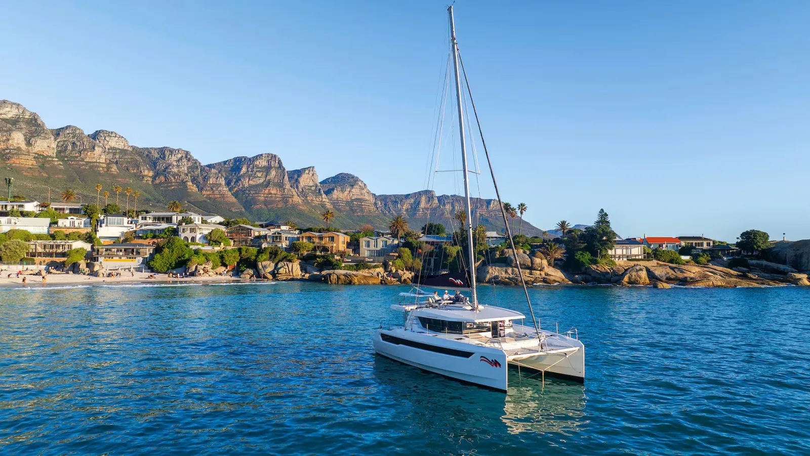 Moorings 5200 Crewed