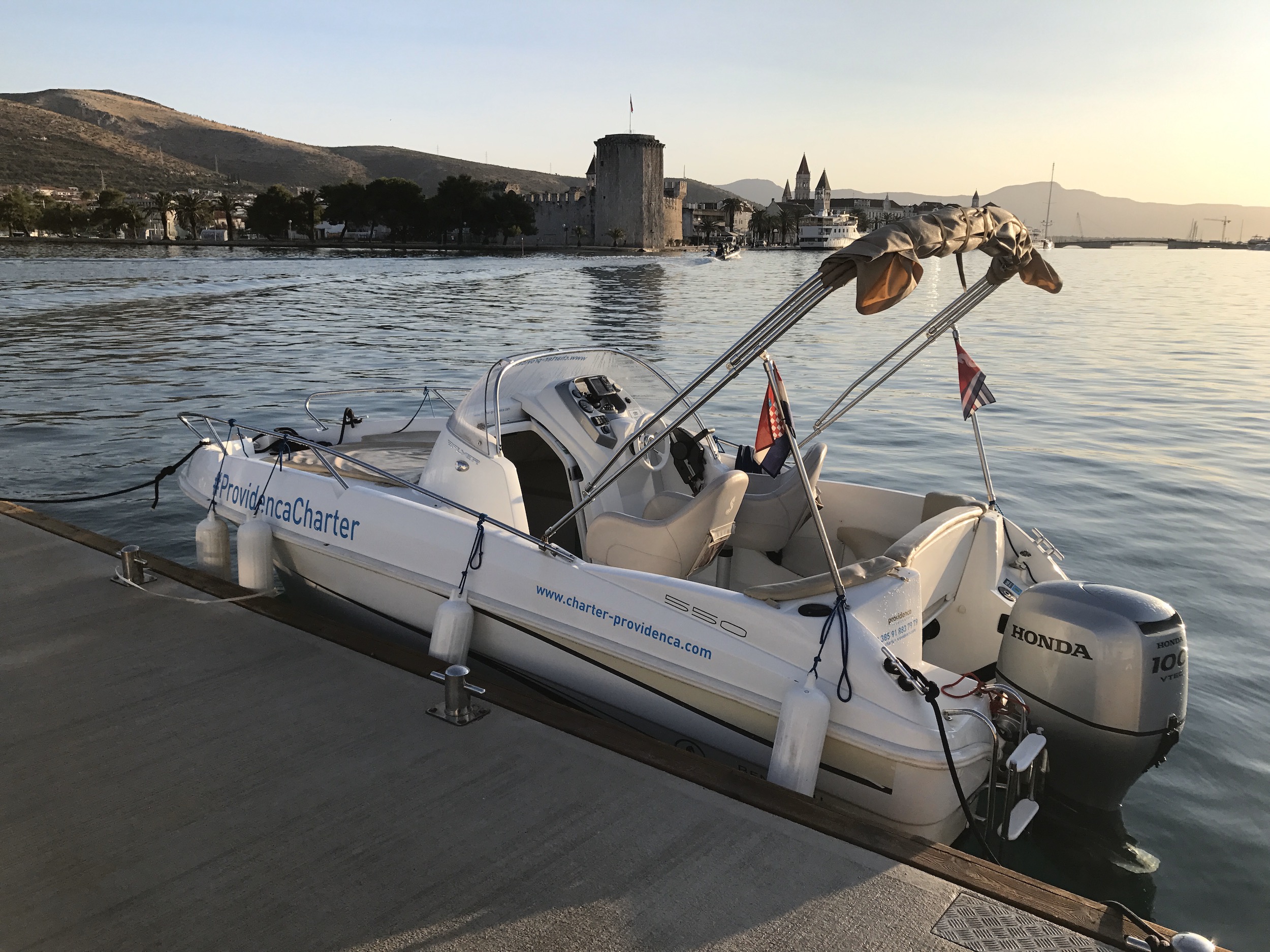 Beneteau Flyer 550 SUNdeck