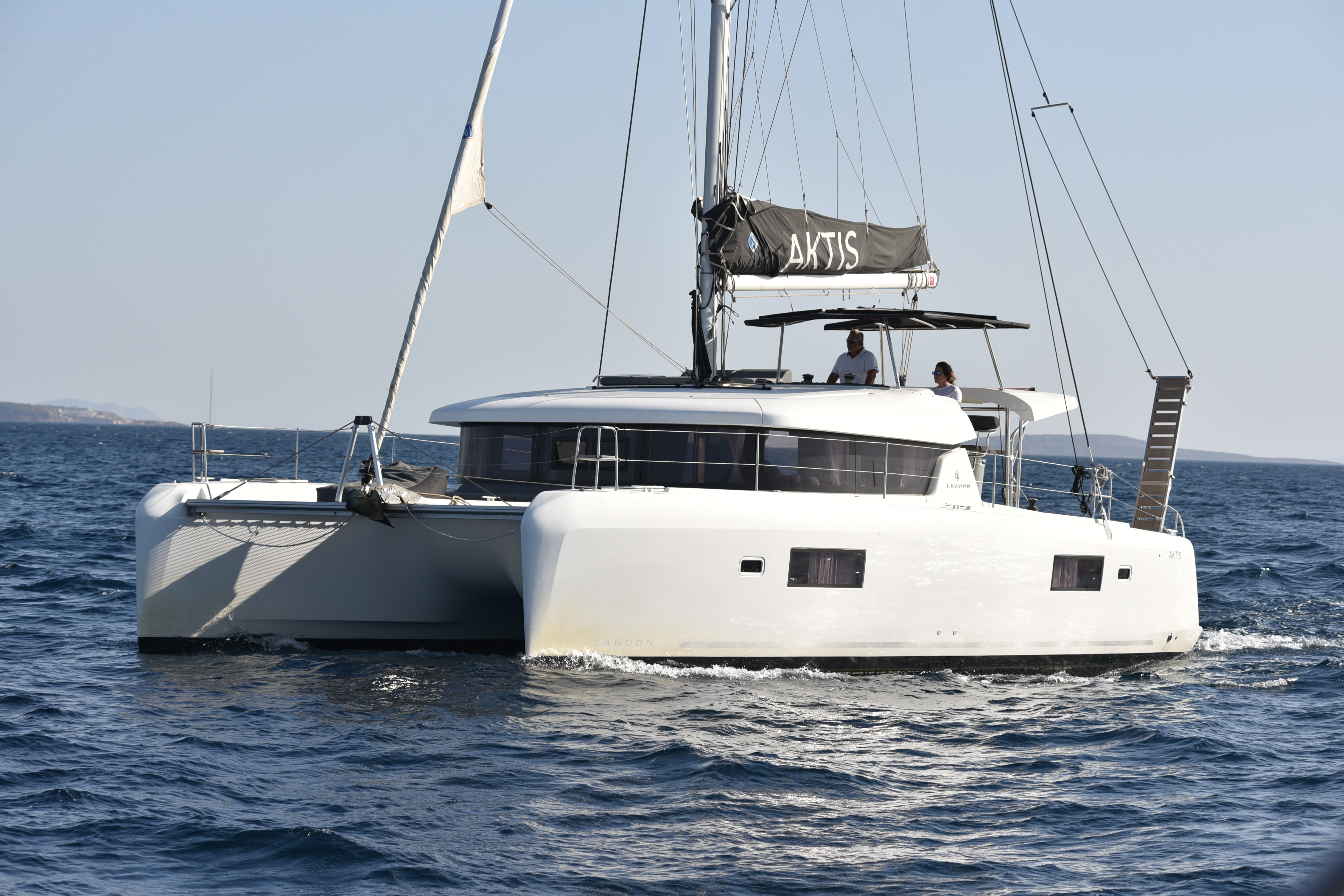AKTIS (air condition, generator, watermaker)