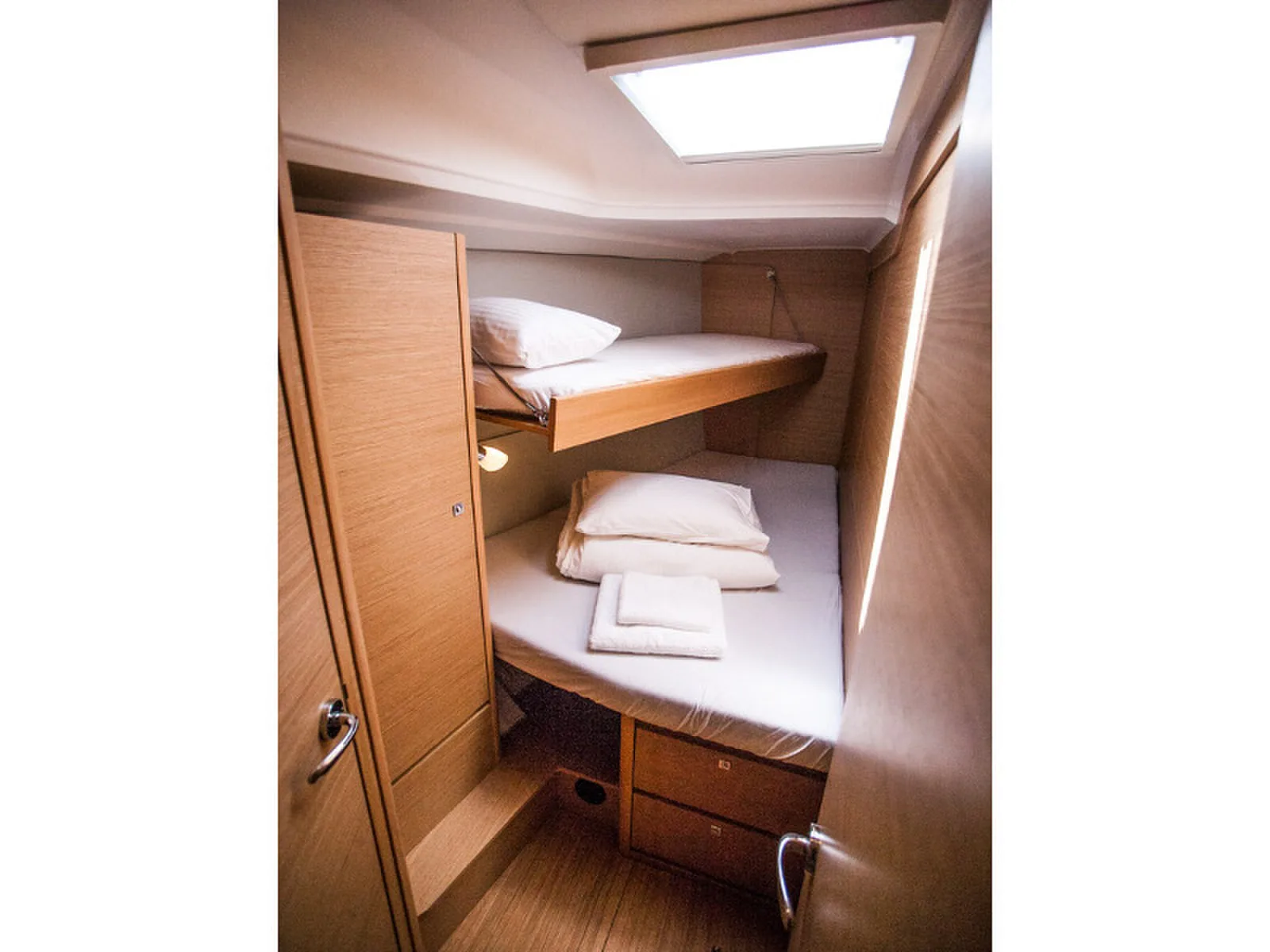 MADICKEN (new sails 2024., air condition)