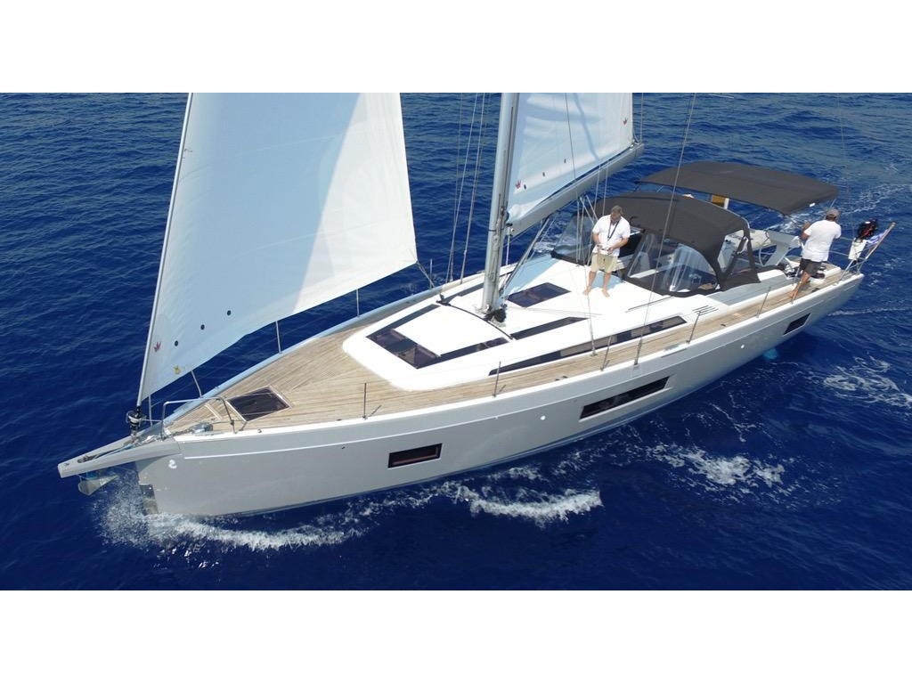 DEMILIA STAR