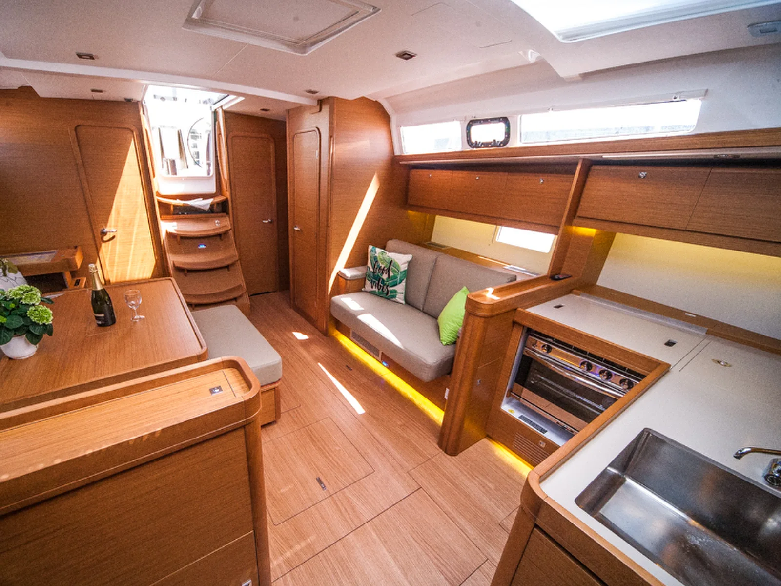 MALIN (owner version, new sails 2024., air condition, generator)